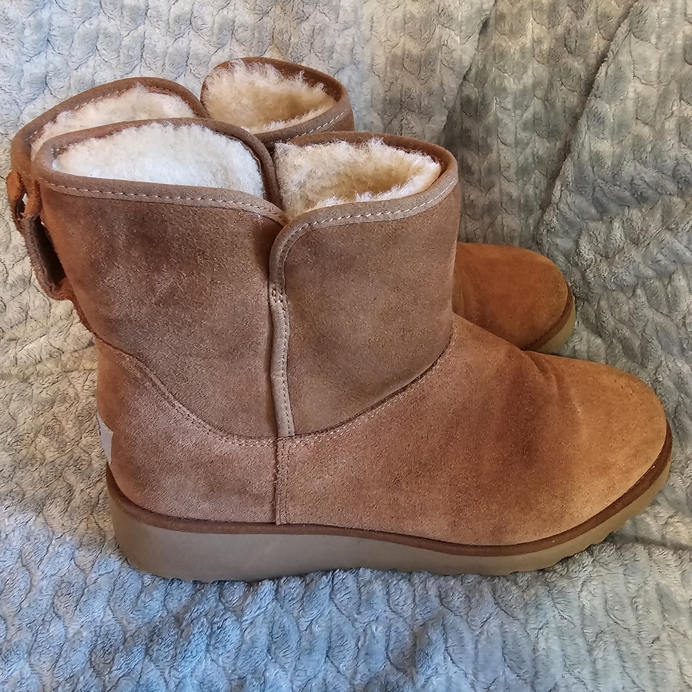 Cozy Tan Suede Women's Boots
